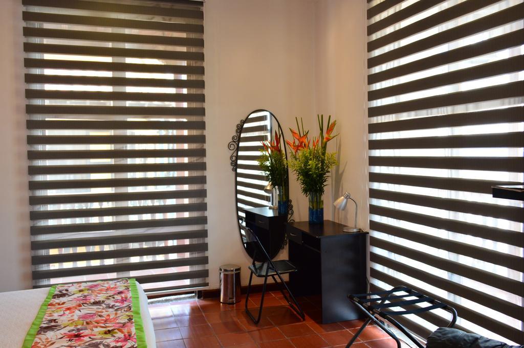 Hotel Torre Del Reloj Cartagène Extérieur photo