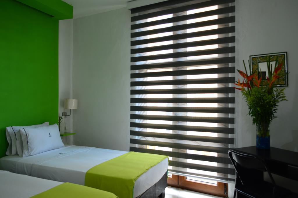 Hotel Torre Del Reloj Cartagène Extérieur photo